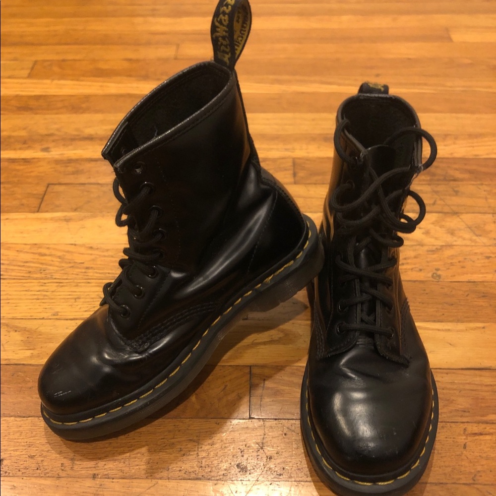 1460 smooth leather  Dr. Martens
